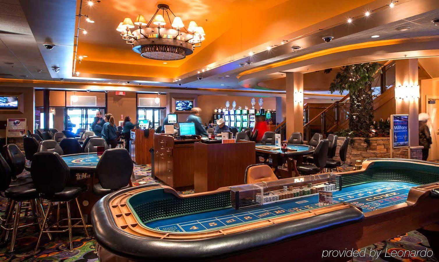Apache Casino Hotel 劳顿 外观 照片