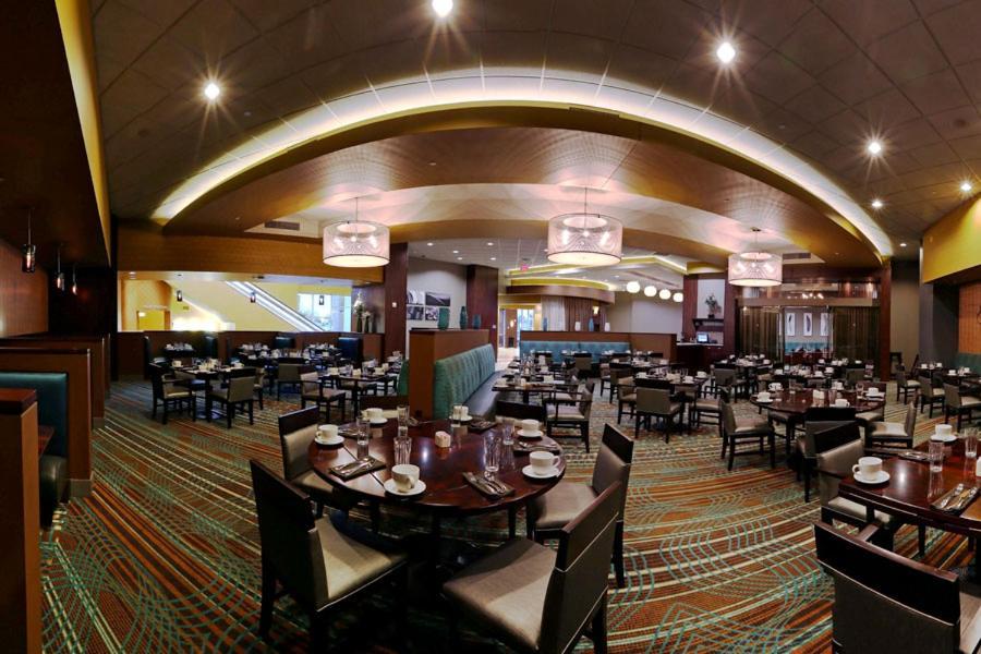 Apache Casino Hotel 劳顿 外观 照片